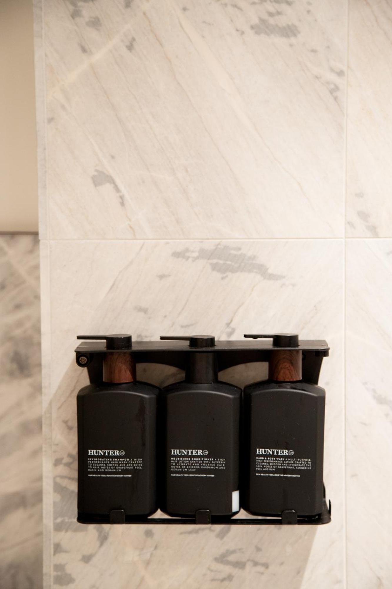 悉尼 202 Elizabeth酒店 外观 照片 Soap dispensers
